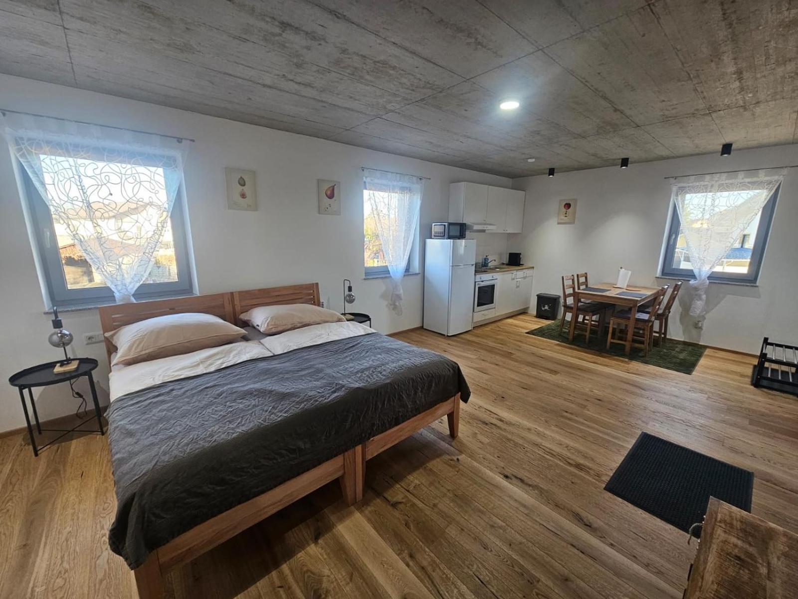 Hajdar & Merisa - Self Check-in 24h Apartment