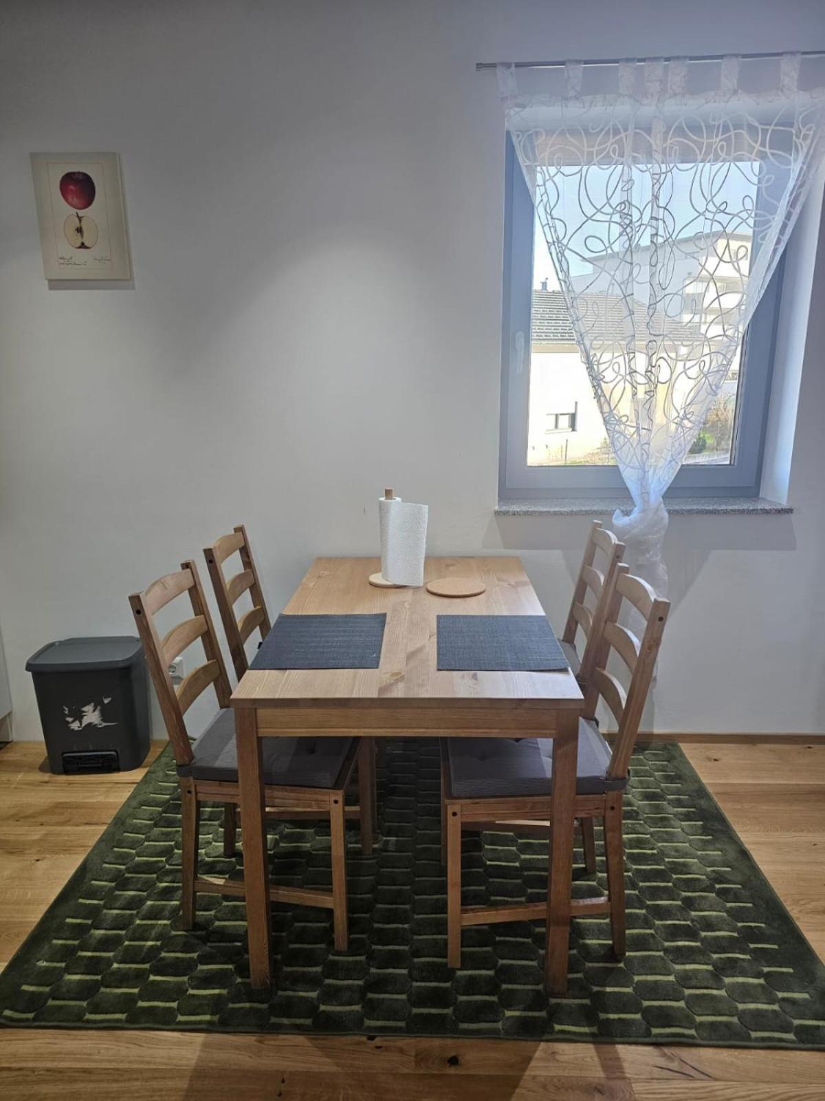 Hajdar & Merisa - Self Check-in 24h Apartment