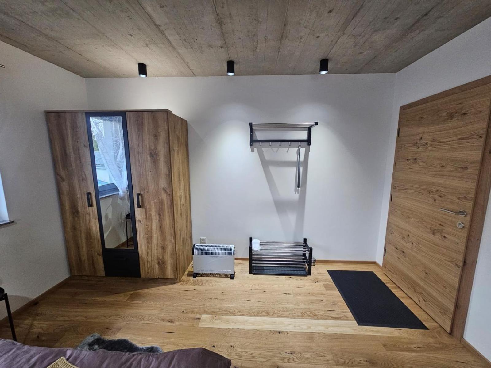Hajdar & Merisa - Self Check-in 24h Apartment