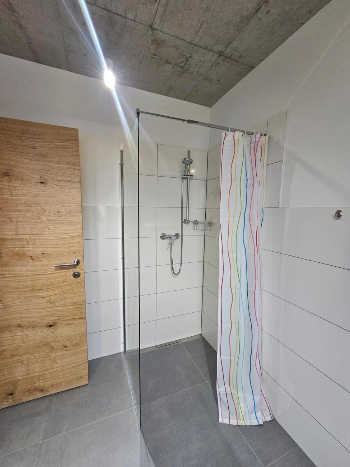 Hajdar & Merisa - Self Check-in 24h Apartment *